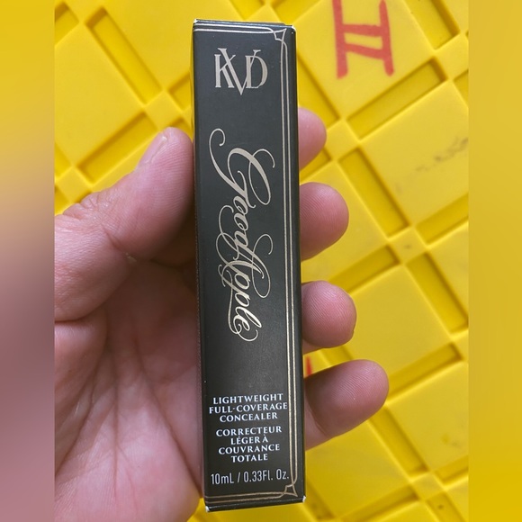 Deep 191- Kat Von D Good Apple Full-Coverage Concealer 0.33 Oz - Picture 1 of 6